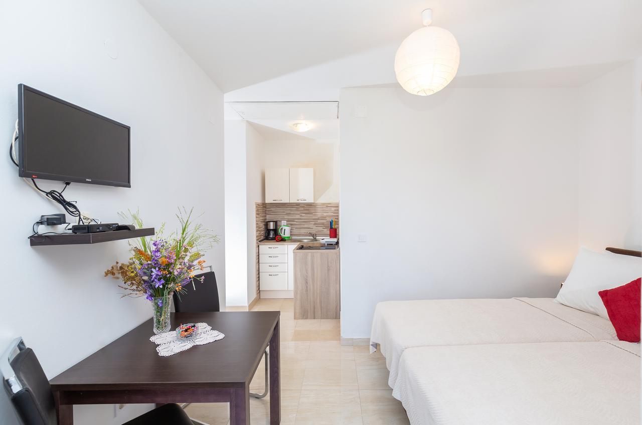 Apartment Elica *